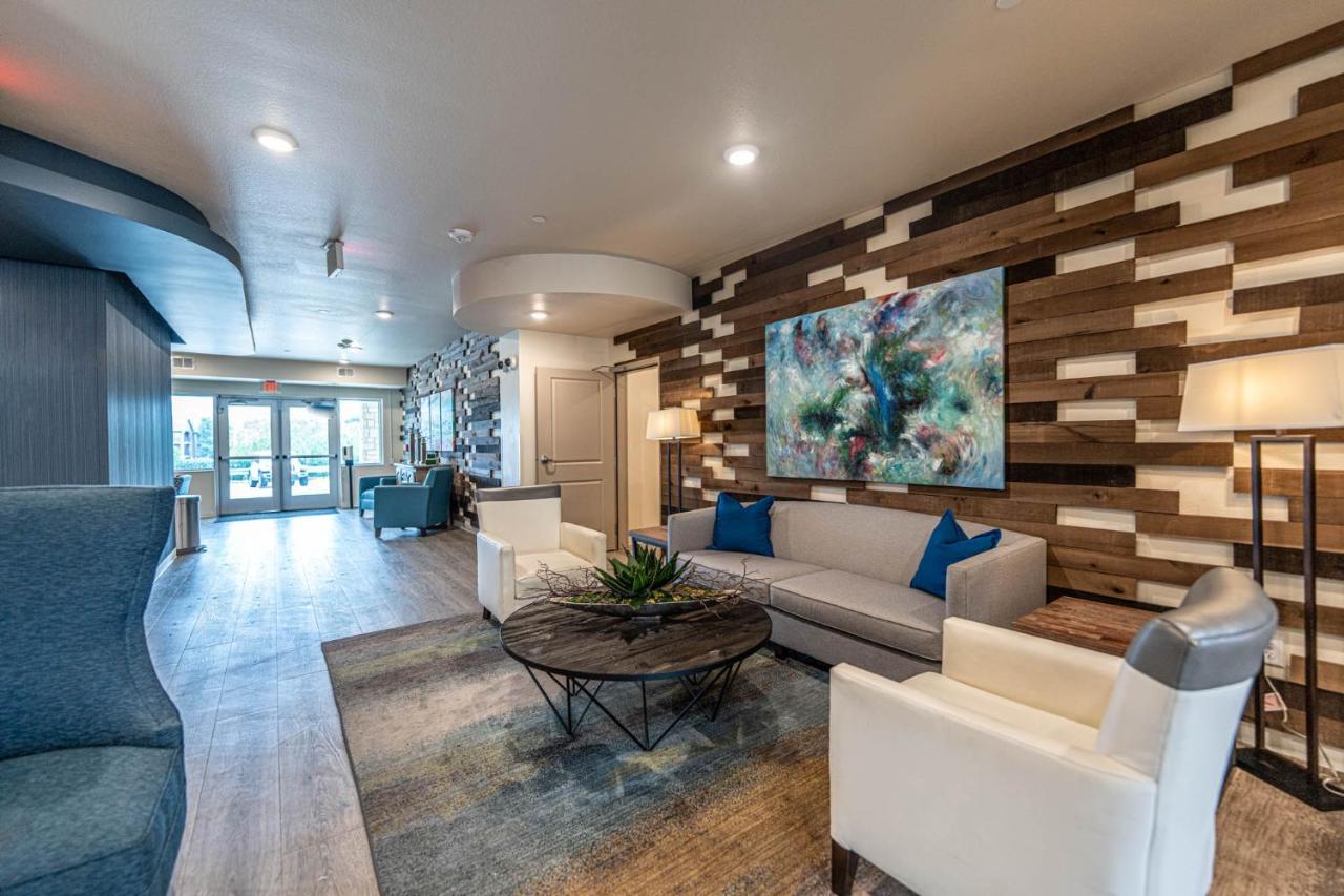 Soka Suites Dallas - Las Colinas Irving Eksteriør bilde
