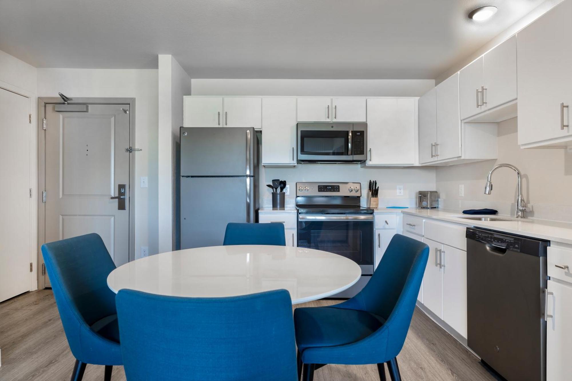 Soka Suites Dallas - Las Colinas Irving Eksteriør bilde