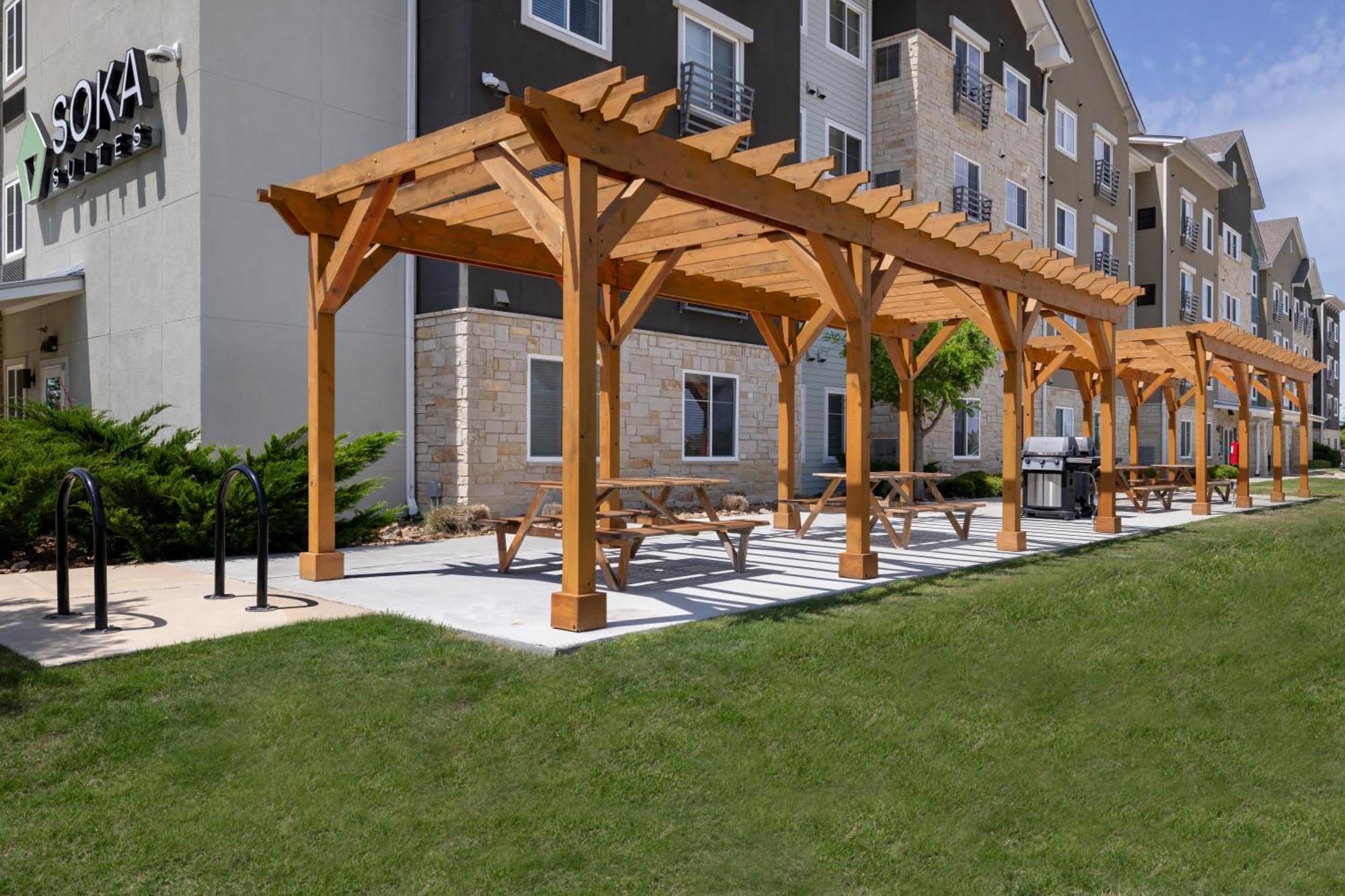 Soka Suites Dallas - Las Colinas Irving Eksteriør bilde